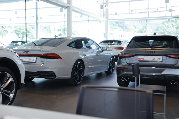 dealer showroom